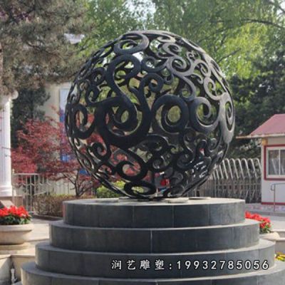公司不锈钢镂空球景观雕塑