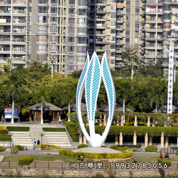 景区不锈钢花苞景观雕塑