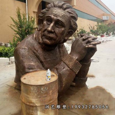 景区人物爱因斯坦铜雕