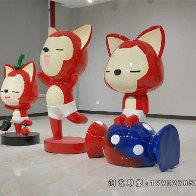 草坪玻璃钢阿狸雕塑