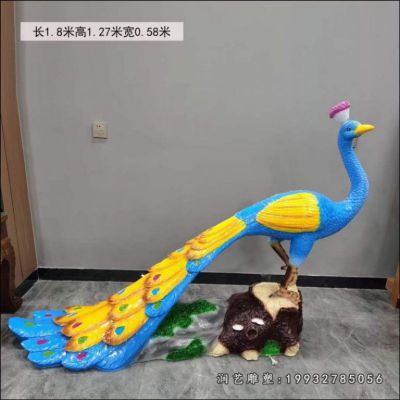 城市玻璃钢孔雀雕塑